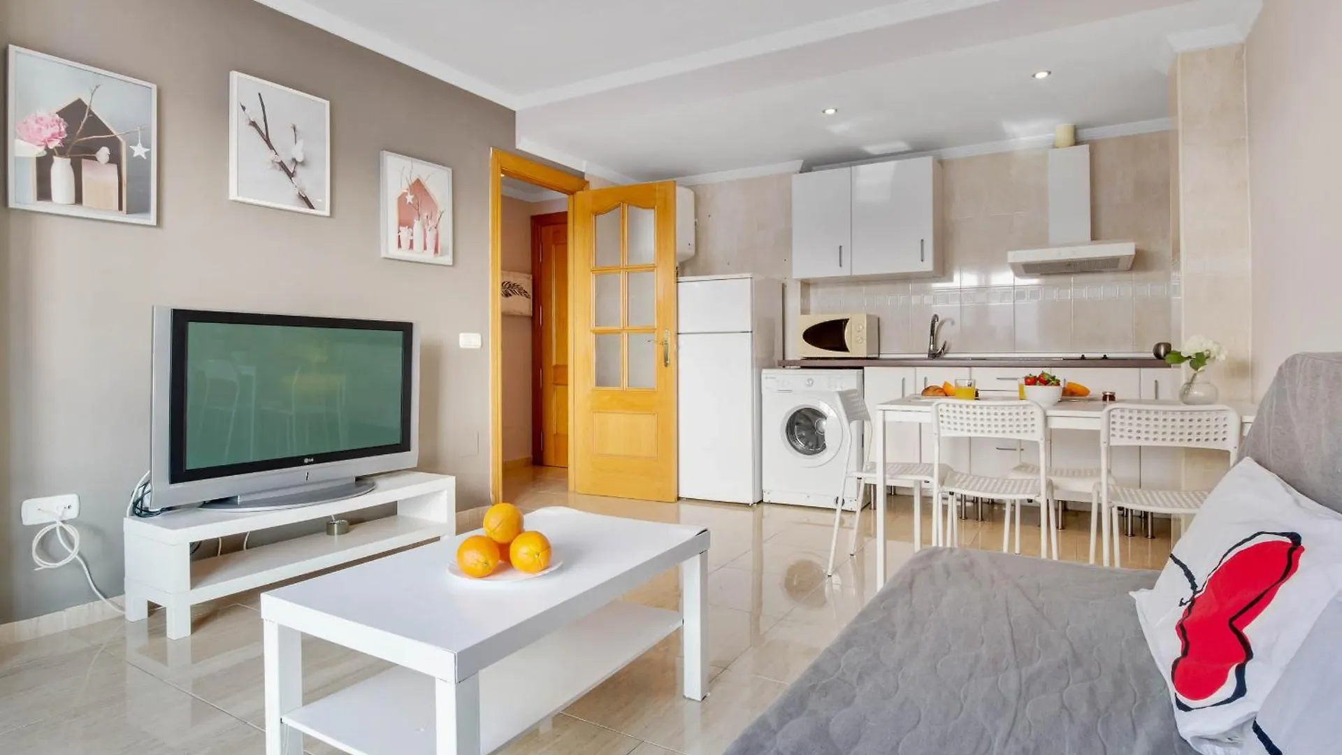 Piso A 10 Minutos Del Centro Apartment Malaga